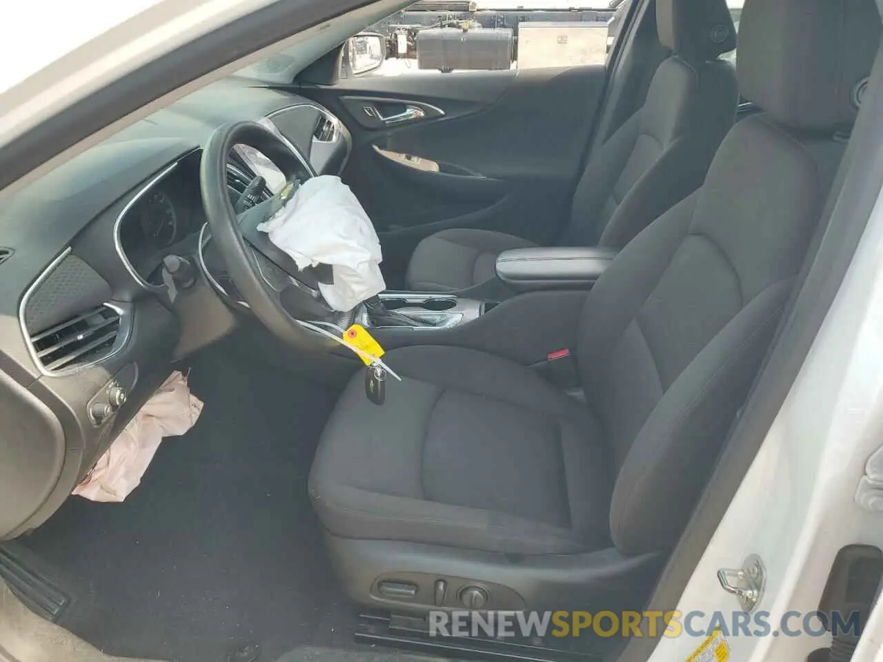 7 fotografías del automóvil dañado 1G1ZD5ST7KF109287 CHEVROLET MALIBU 2019