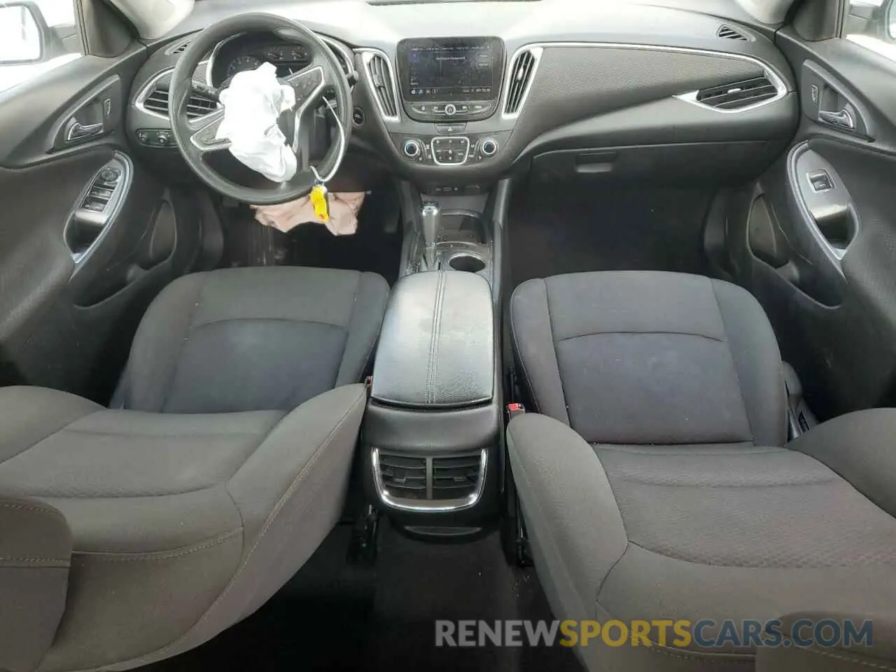 8 fotografías del automóvil dañado 1G1ZD5ST7KF109287 CHEVROLET MALIBU 2019