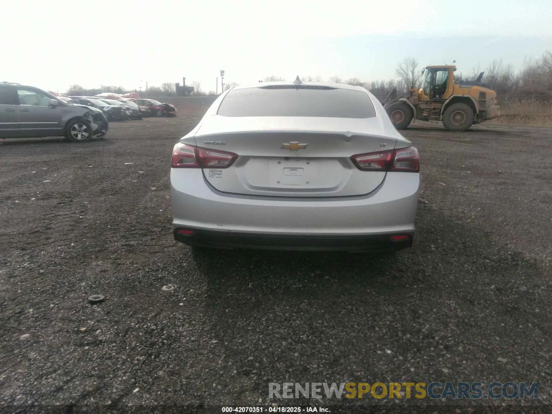 16 fotografías del automóvil dañado 1G1ZD5ST7KF148641 CHEVROLET MALIBU 2019