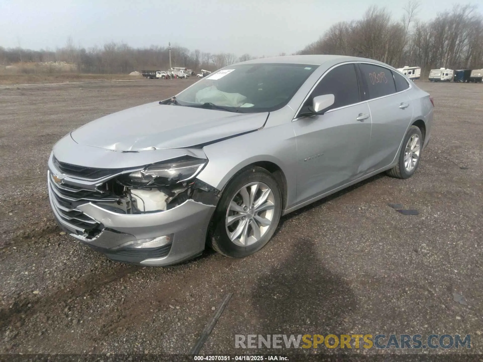 2 fotografías del automóvil dañado 1G1ZD5ST7KF148641 CHEVROLET MALIBU 2019