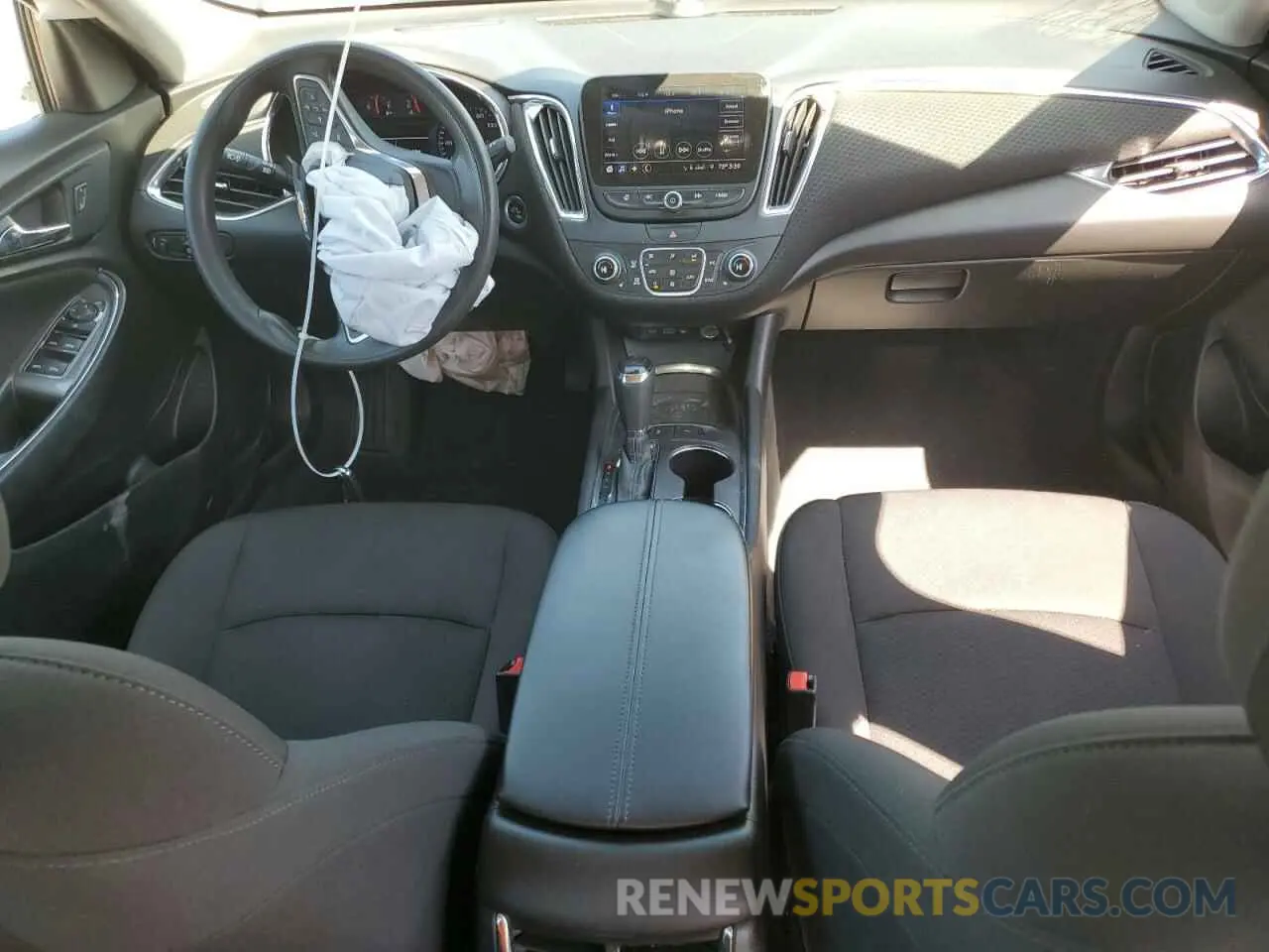 8 fotografías del automóvil dañado 1G1ZD5ST7KF148705 CHEVROLET MALIBU 2019