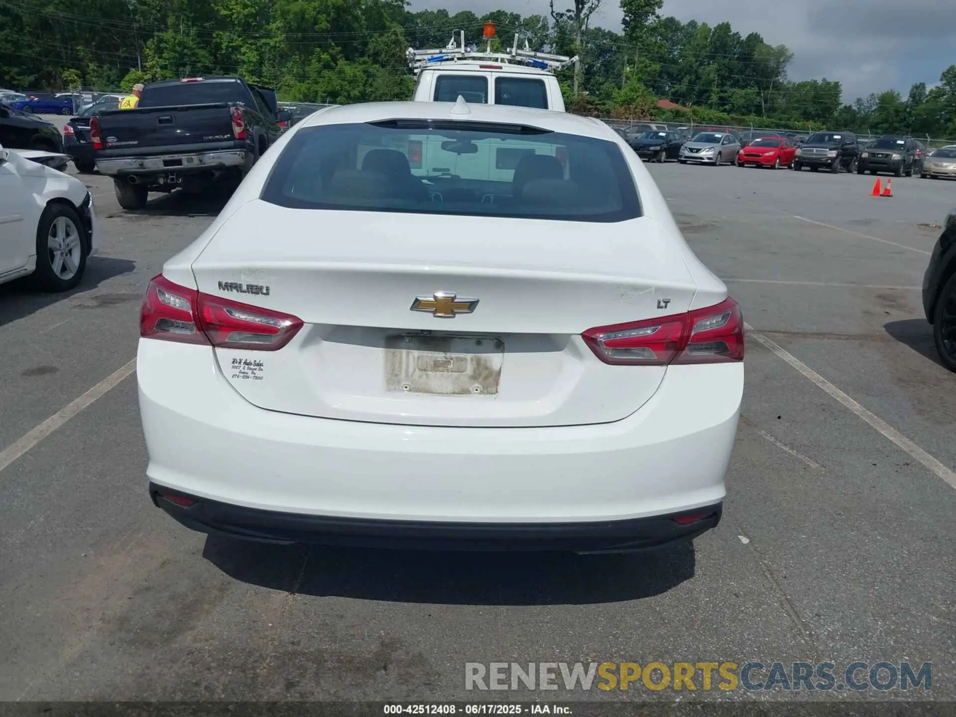 16 fotografías del automóvil dañado 1G1ZD5ST7KF156223 CHEVROLET MALIBU 2019