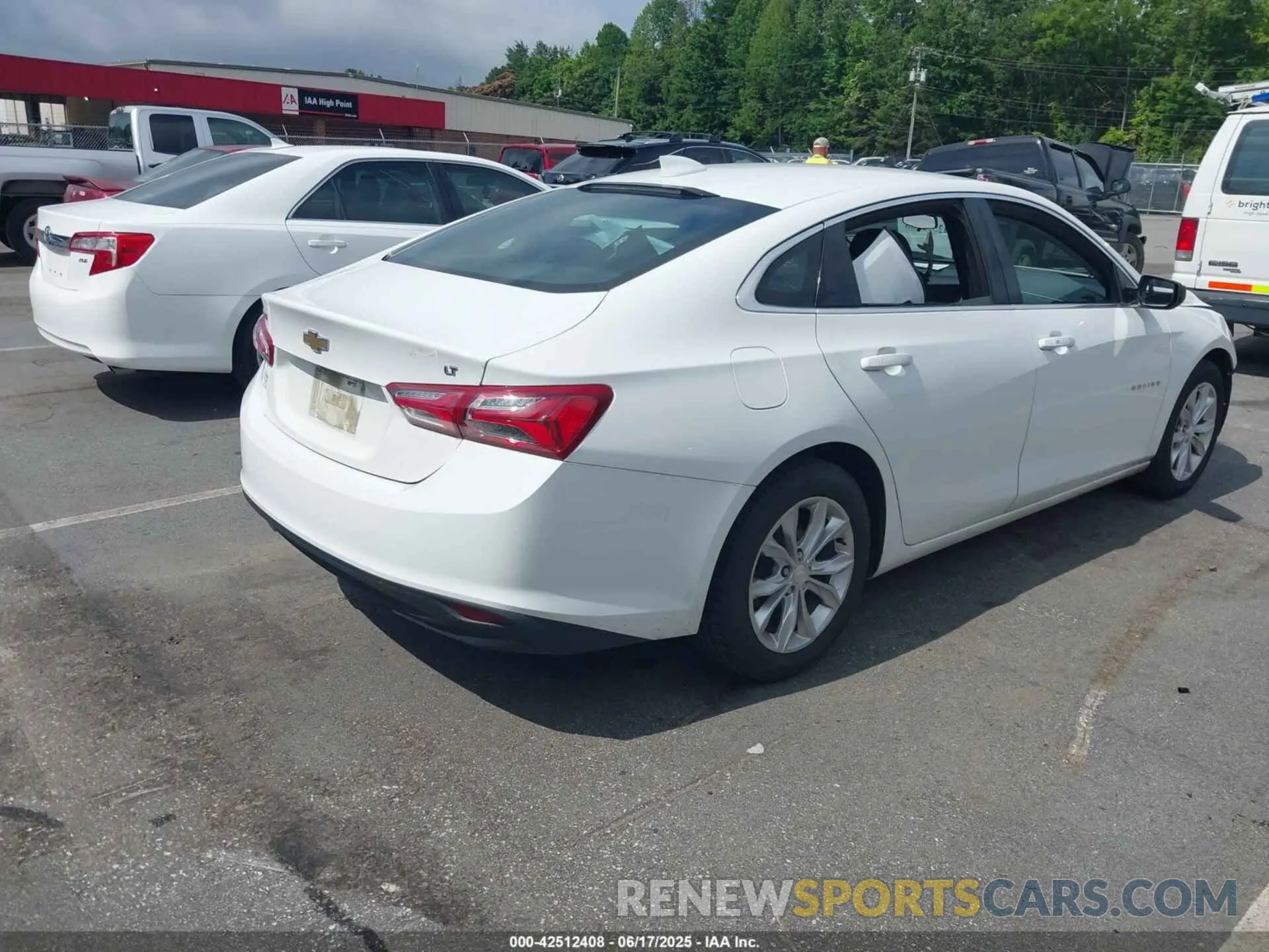 4 fotografías del automóvil dañado 1G1ZD5ST7KF156223 CHEVROLET MALIBU 2019