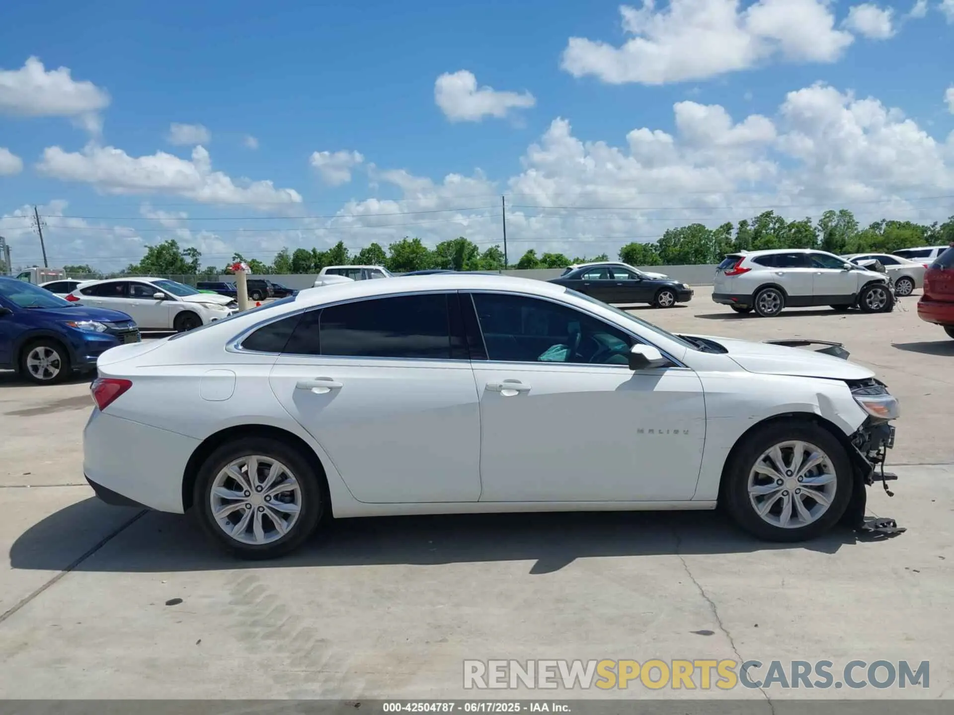 13 fotografías del automóvil dañado 1G1ZD5ST7KF179081 CHEVROLET MALIBU 2019