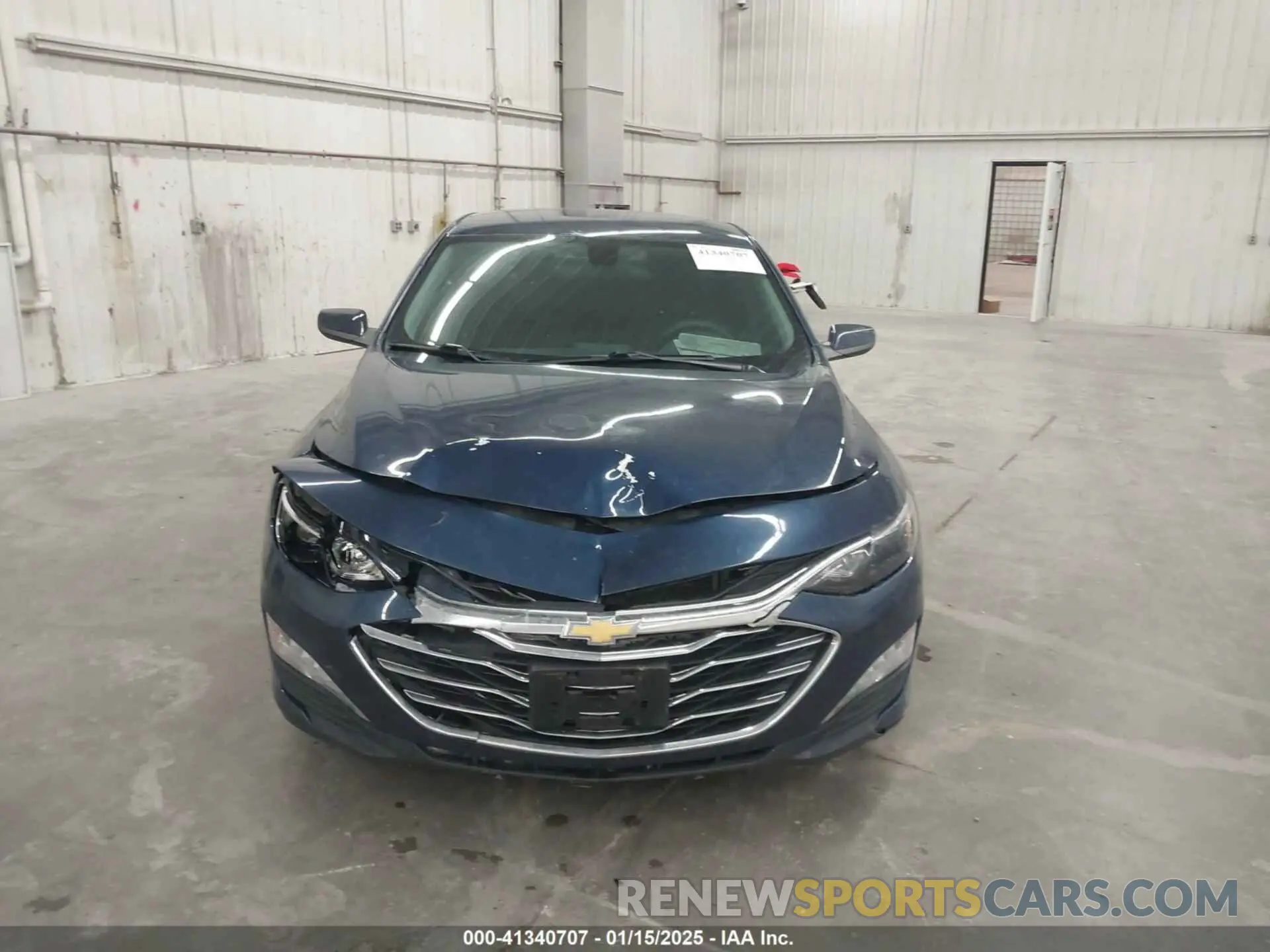 12 fotografías del automóvil dañado 1G1ZD5ST8KF142606 CHEVROLET MALIBU 2019