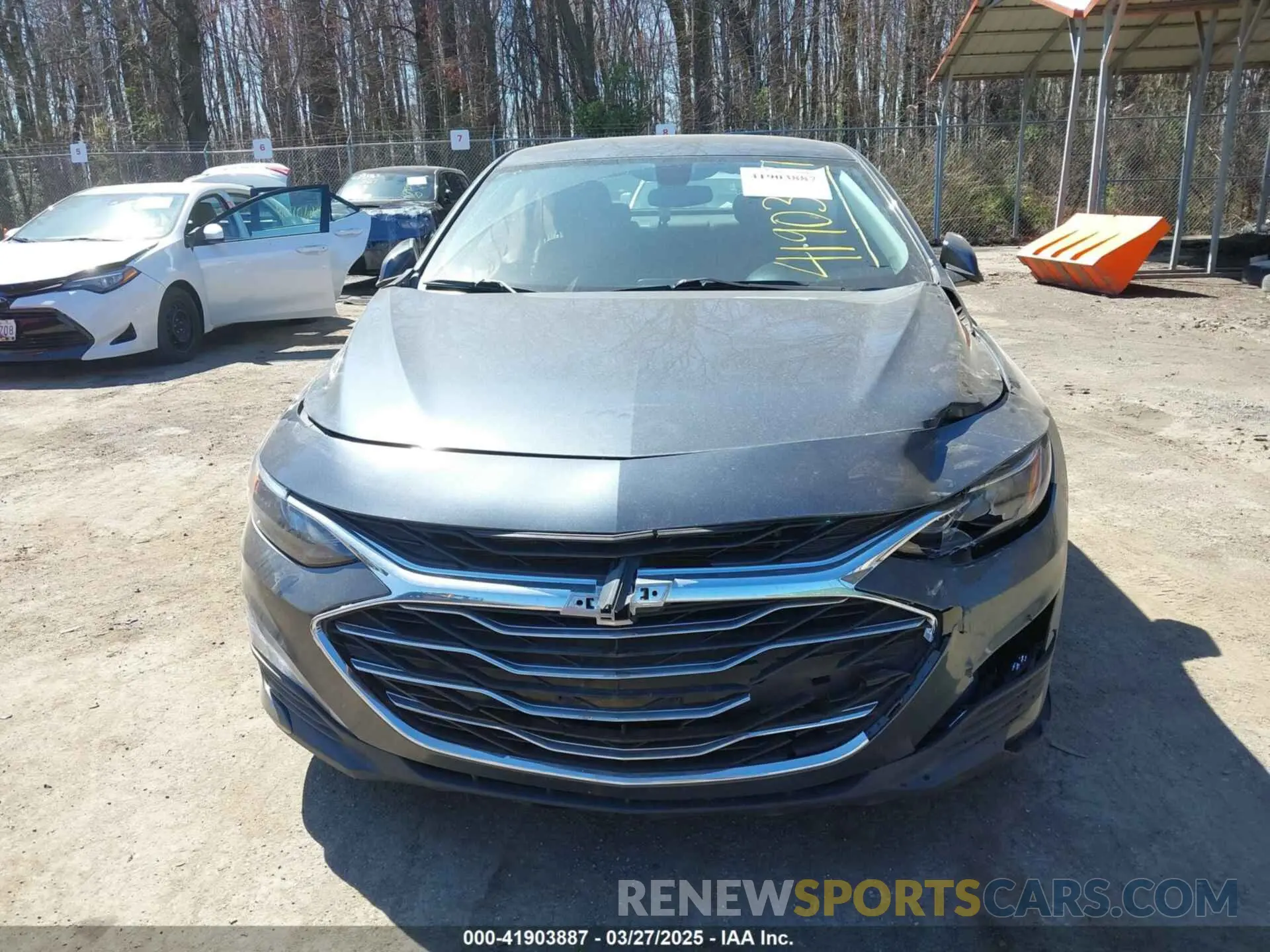 12 fotografías del automóvil dañado 1G1ZD5ST8KF159230 CHEVROLET MALIBU 2019