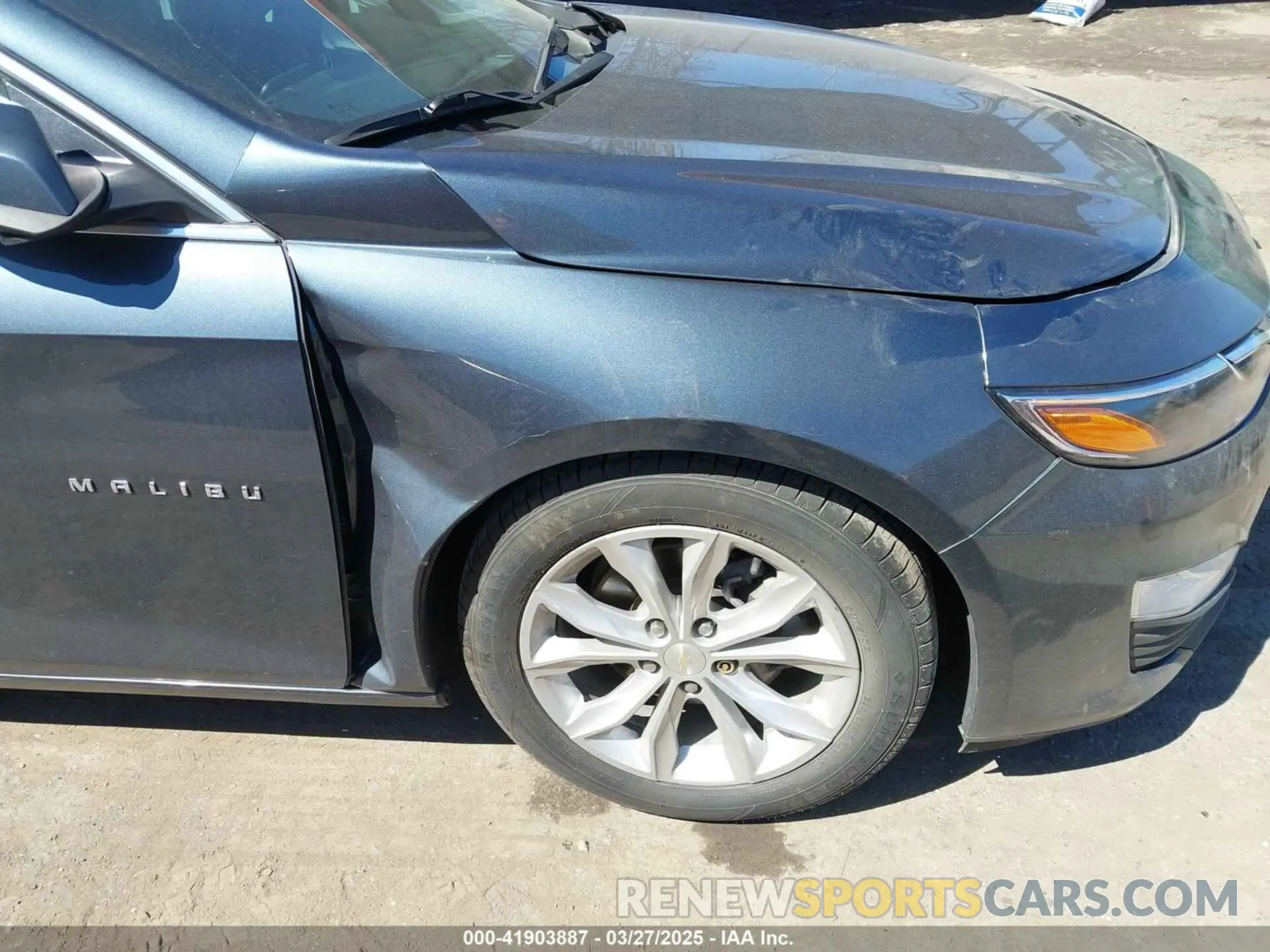 6 fotografías del automóvil dañado 1G1ZD5ST8KF159230 CHEVROLET MALIBU 2019