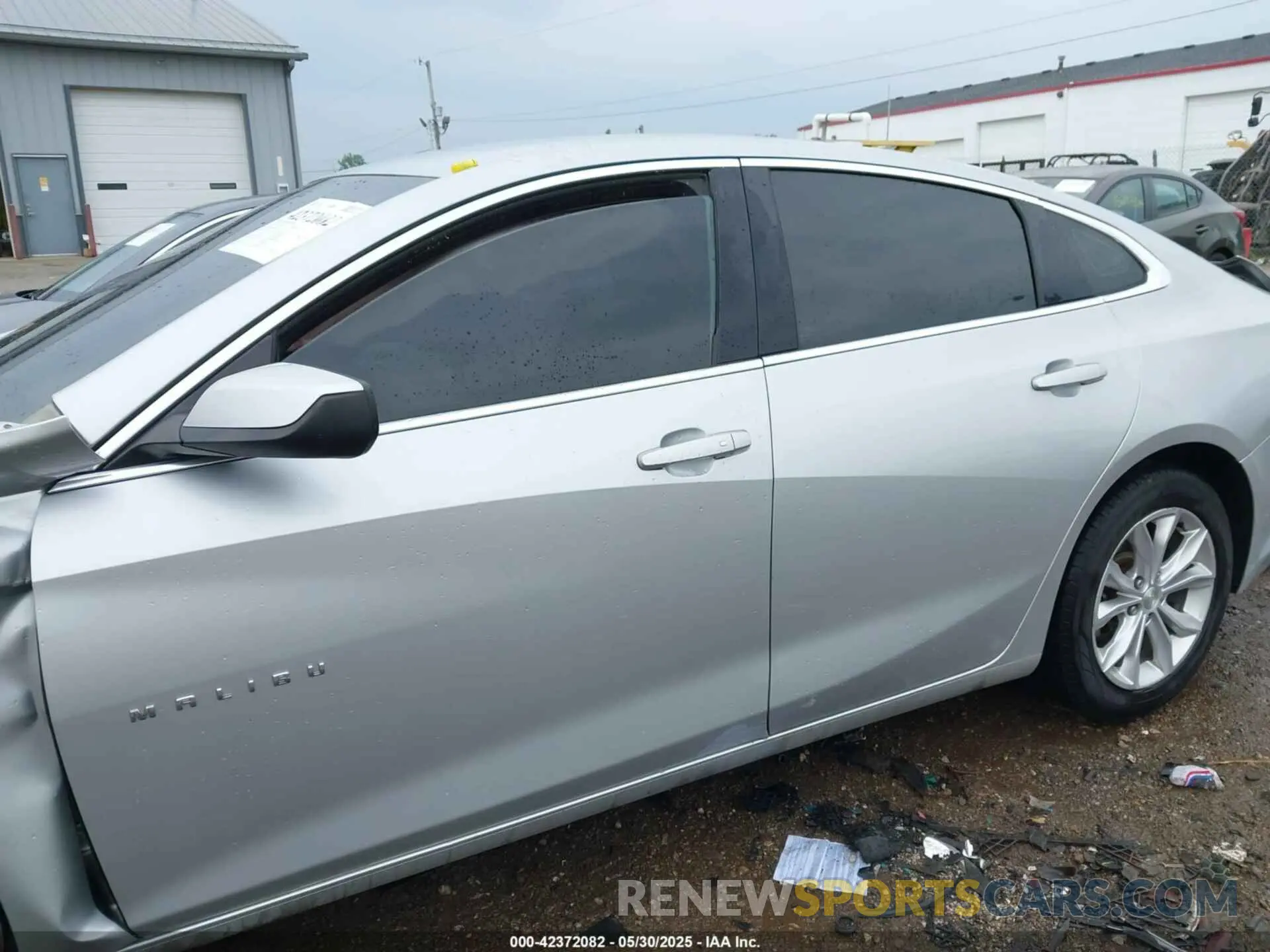 14 fotografías del automóvil dañado 1G1ZD5ST8KF163049 CHEVROLET MALIBU 2019