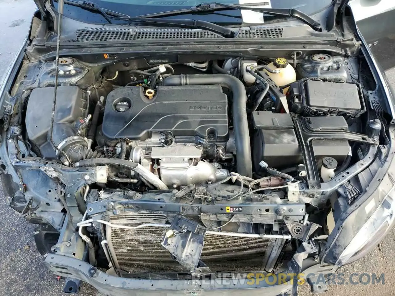 11 fotografías del automóvil dañado 1G1ZD5ST8KF163245 CHEVROLET MALIBU 2019
