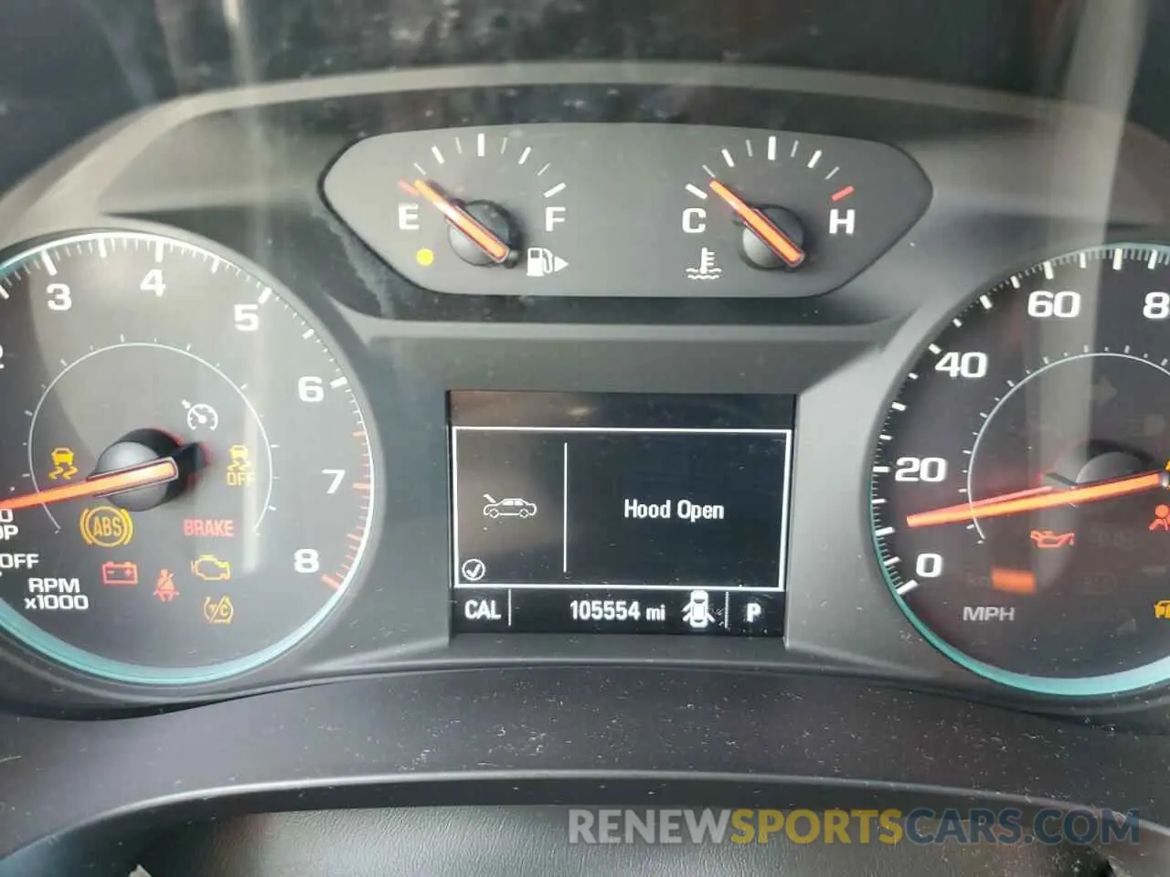 9 fotografías del automóvil dañado 1G1ZD5ST8KF163245 CHEVROLET MALIBU 2019