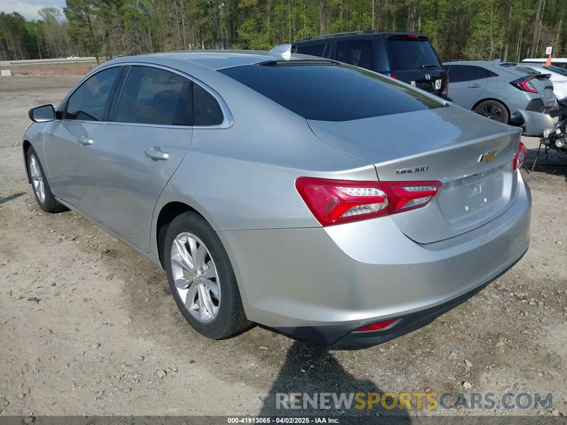 3 fotografías del automóvil dañado 1G1ZD5ST9KF107136 CHEVROLET MALIBU 2019