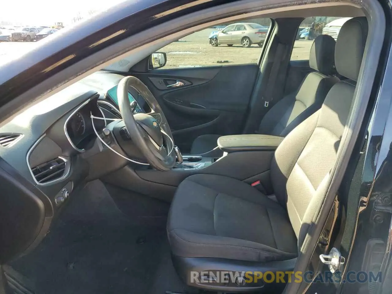 7 fotografías del automóvil dañado 1G1ZD5ST9KF125605 CHEVROLET MALIBU 2019