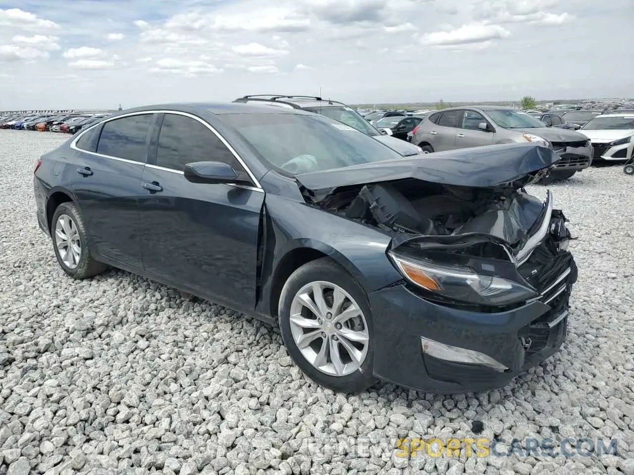 4 fotografías del automóvil dañado 1G1ZD5ST9KF134756 CHEVROLET MALIBU 2019