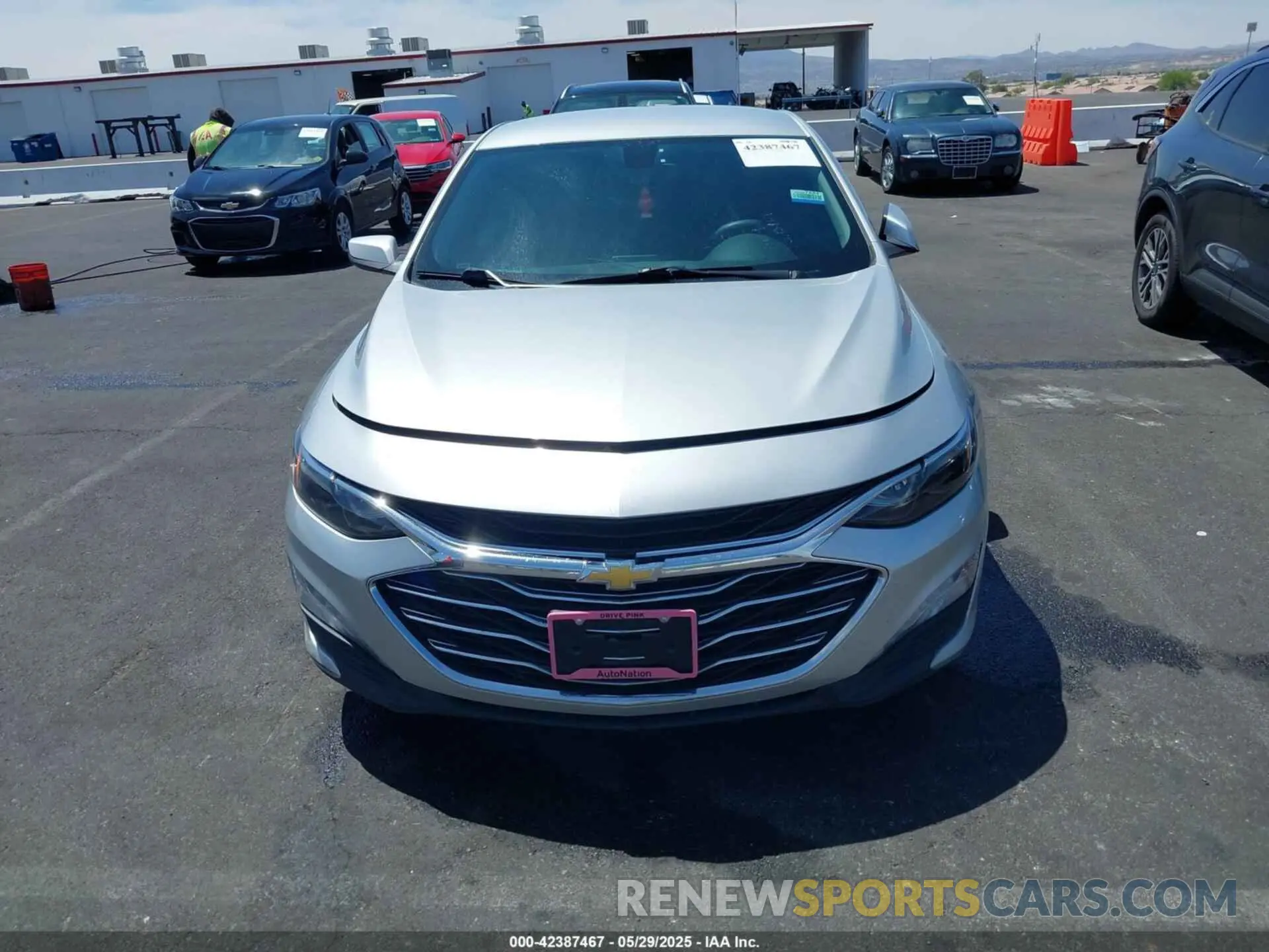 12 fotografías del automóvil dañado 1G1ZD5ST9KF160922 CHEVROLET MALIBU 2019