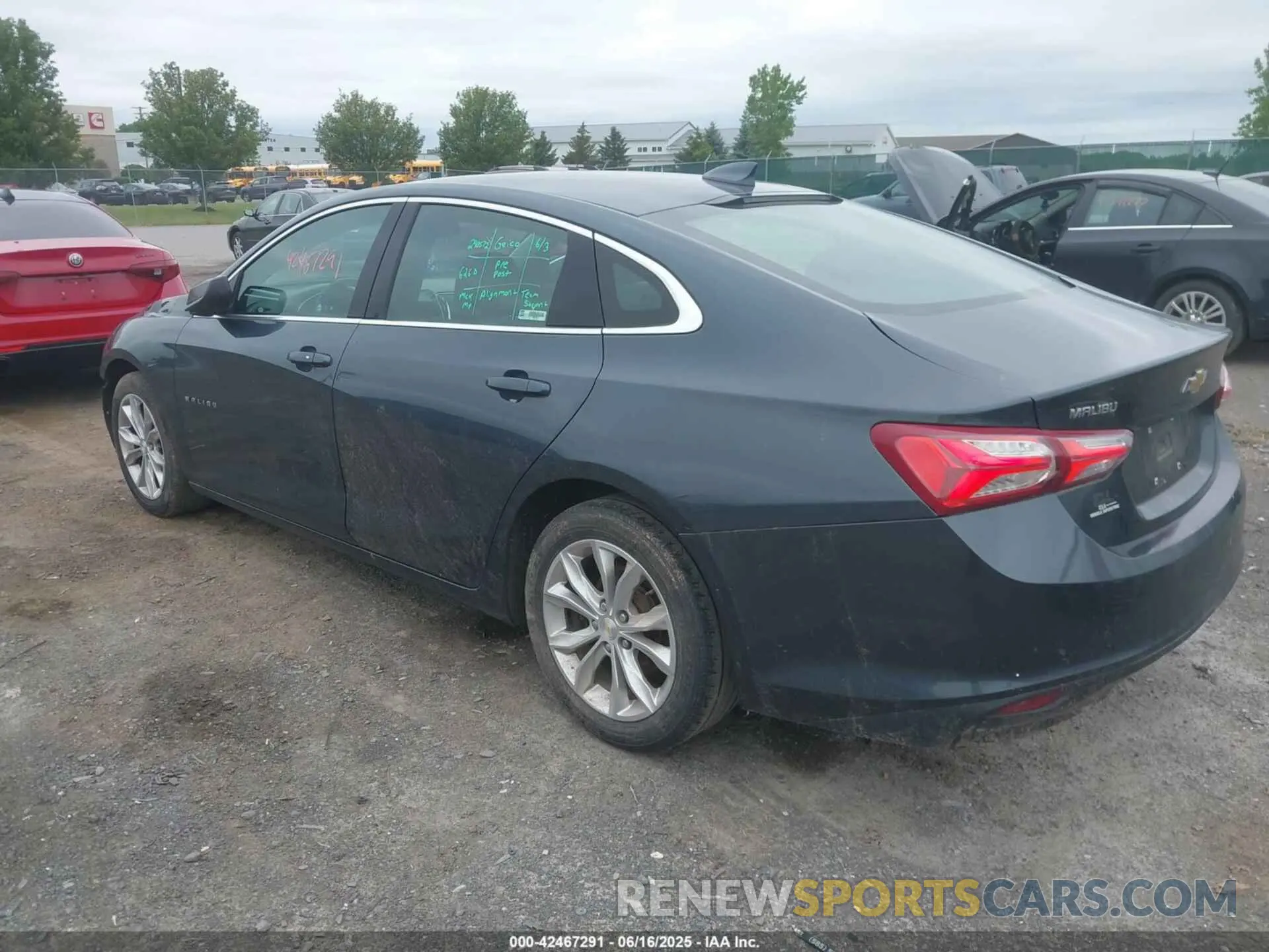 3 fotografías del automóvil dañado 1G1ZD5ST9KF172195 CHEVROLET MALIBU 2019