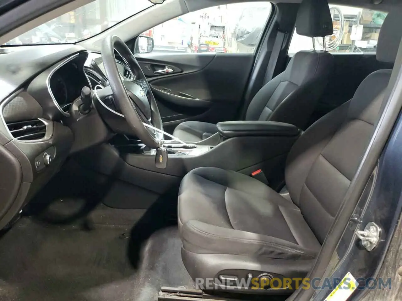 7 fotografías del automóvil dañado 1G1ZD5ST9KF176540 CHEVROLET MALIBU 2019