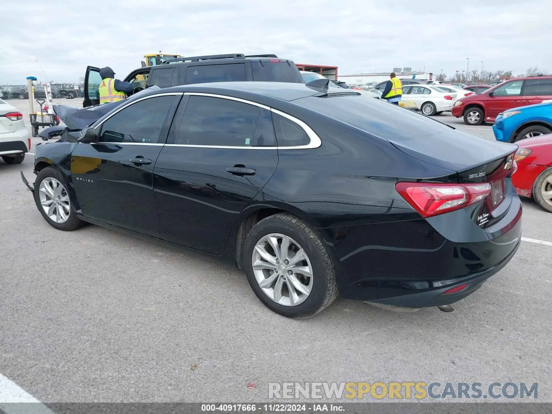 3 fotografías del automóvil dañado 1G1ZD5ST9KF180538 CHEVROLET MALIBU 2019