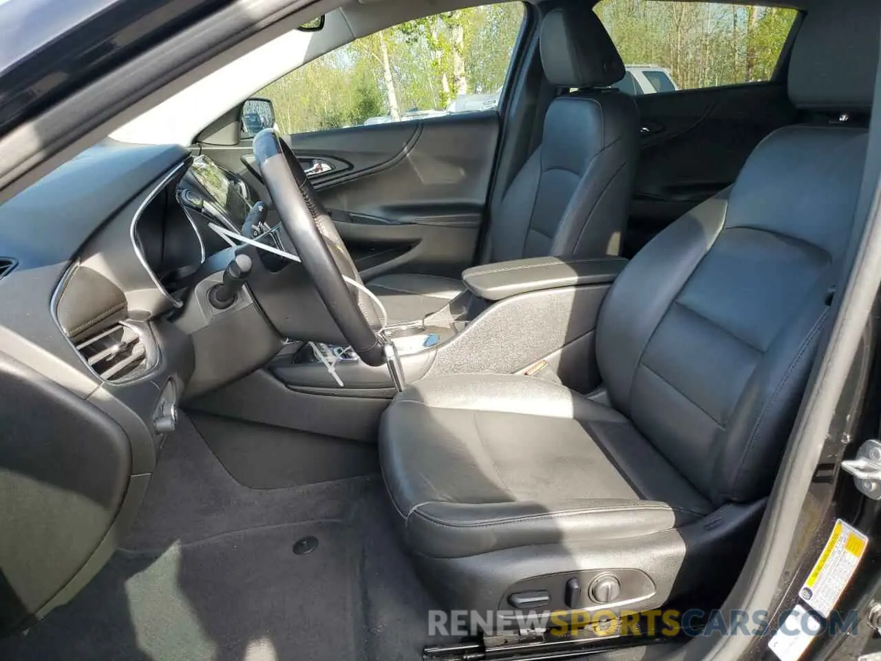 7 fotografías del automóvil dañado 1G1ZD5ST9KF180605 CHEVROLET MALIBU 2019