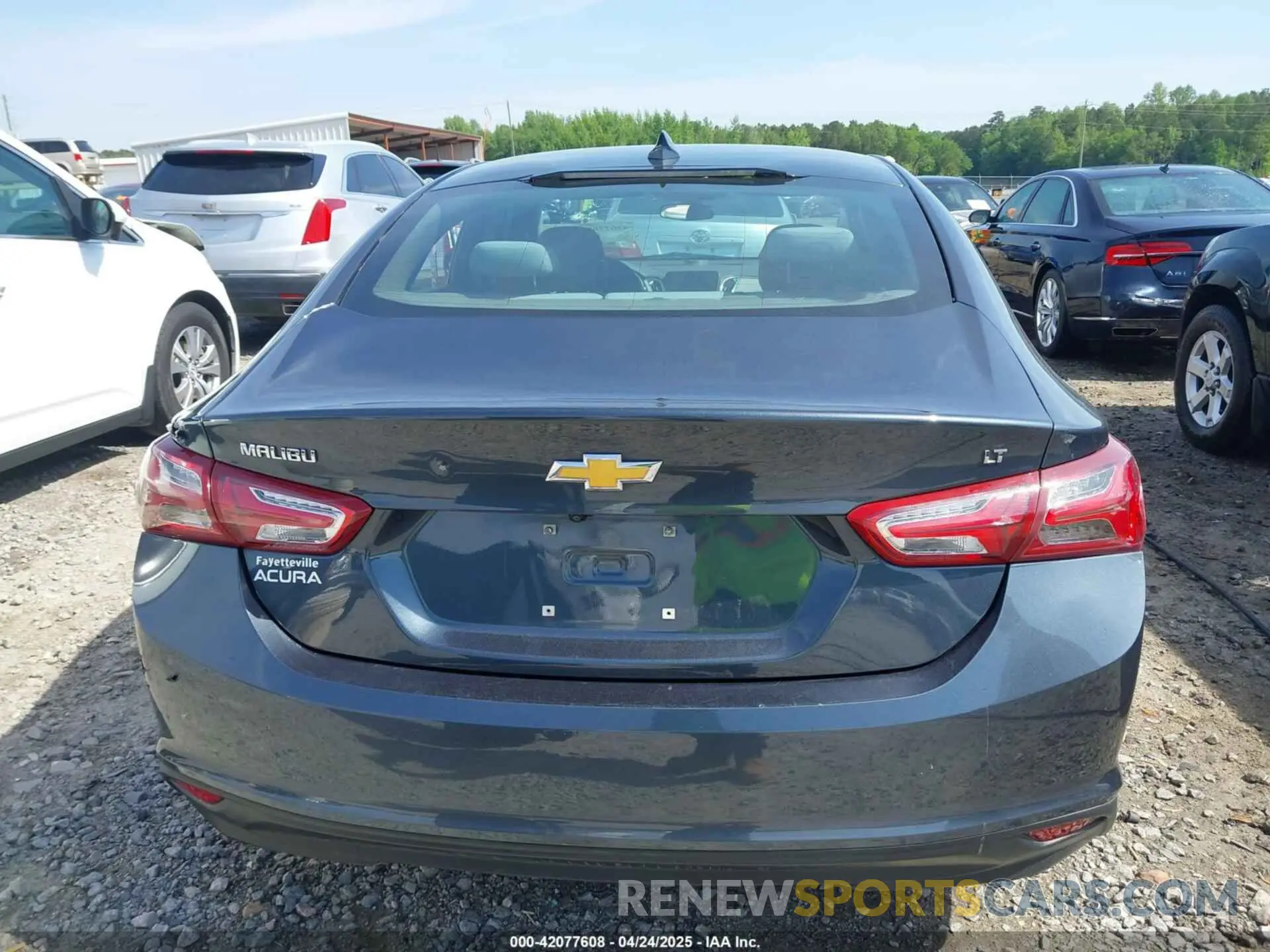 16 fotografías del automóvil dañado 1G1ZD5STXKF135950 CHEVROLET MALIBU 2019