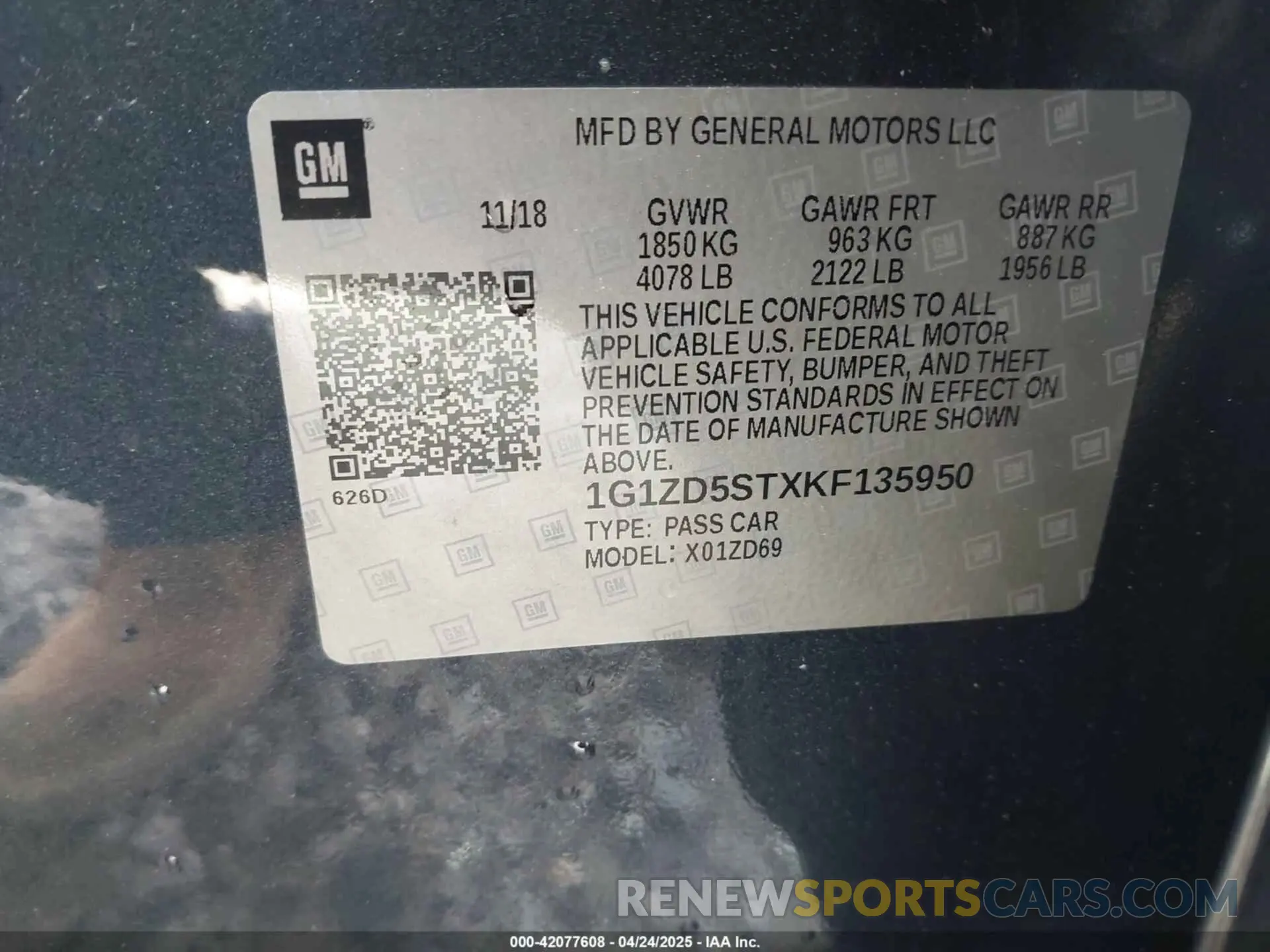 9 fotografías del automóvil dañado 1G1ZD5STXKF135950 CHEVROLET MALIBU 2019