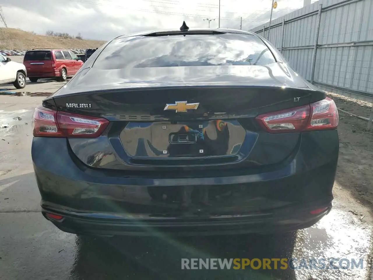6 fotografías del automóvil dañado 1G1ZD5STXKF150285 CHEVROLET MALIBU 2019