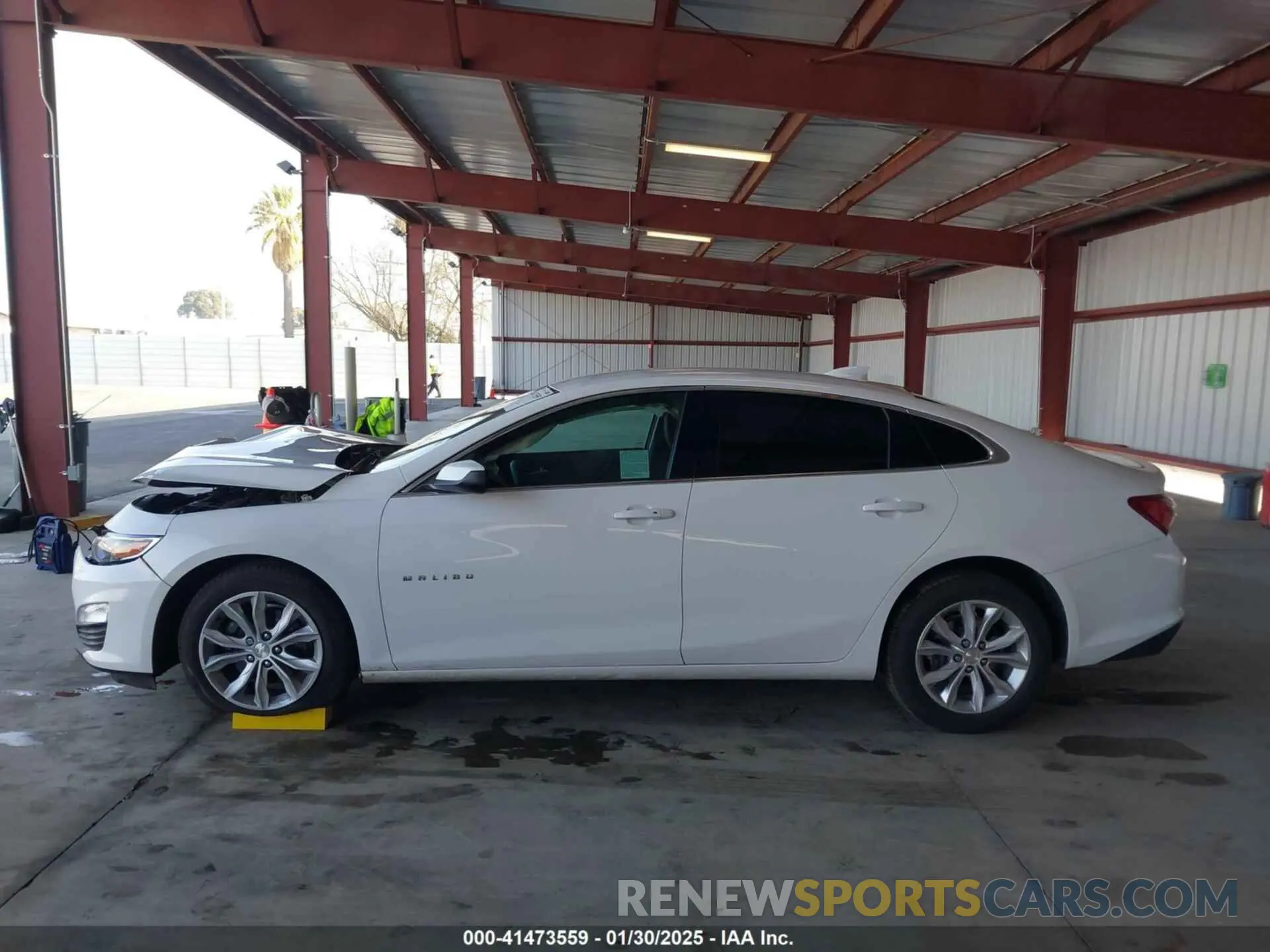 14 fotografías del automóvil dañado 1G1ZD5STXKF160203 CHEVROLET MALIBU 2019