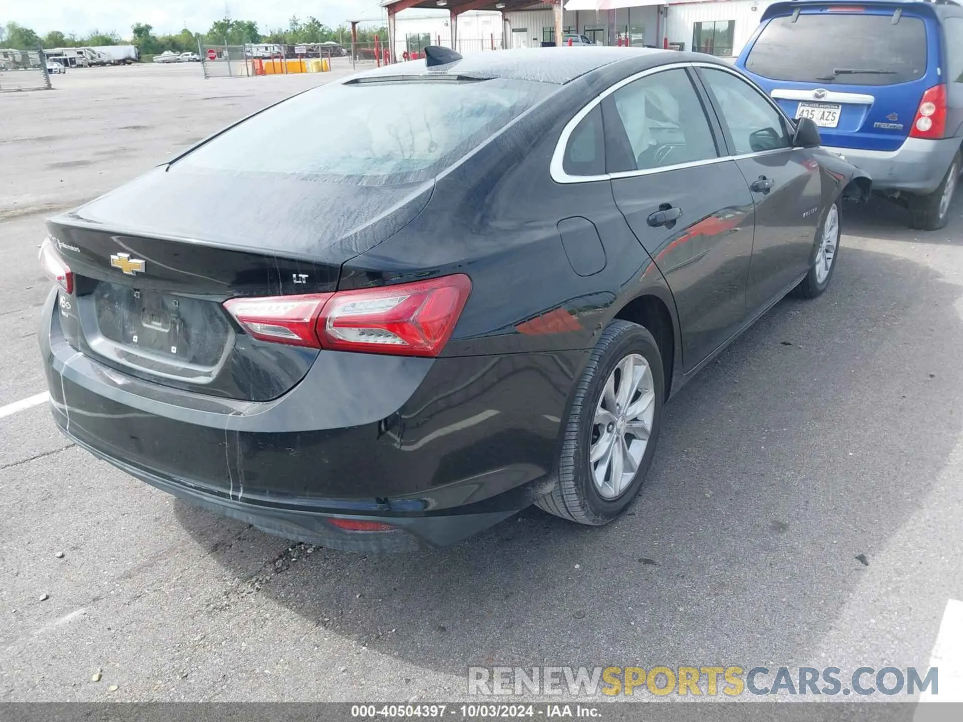 4 fotografías del automóvil dañado 1G1ZD5STXKF185103 CHEVROLET MALIBU 2019
