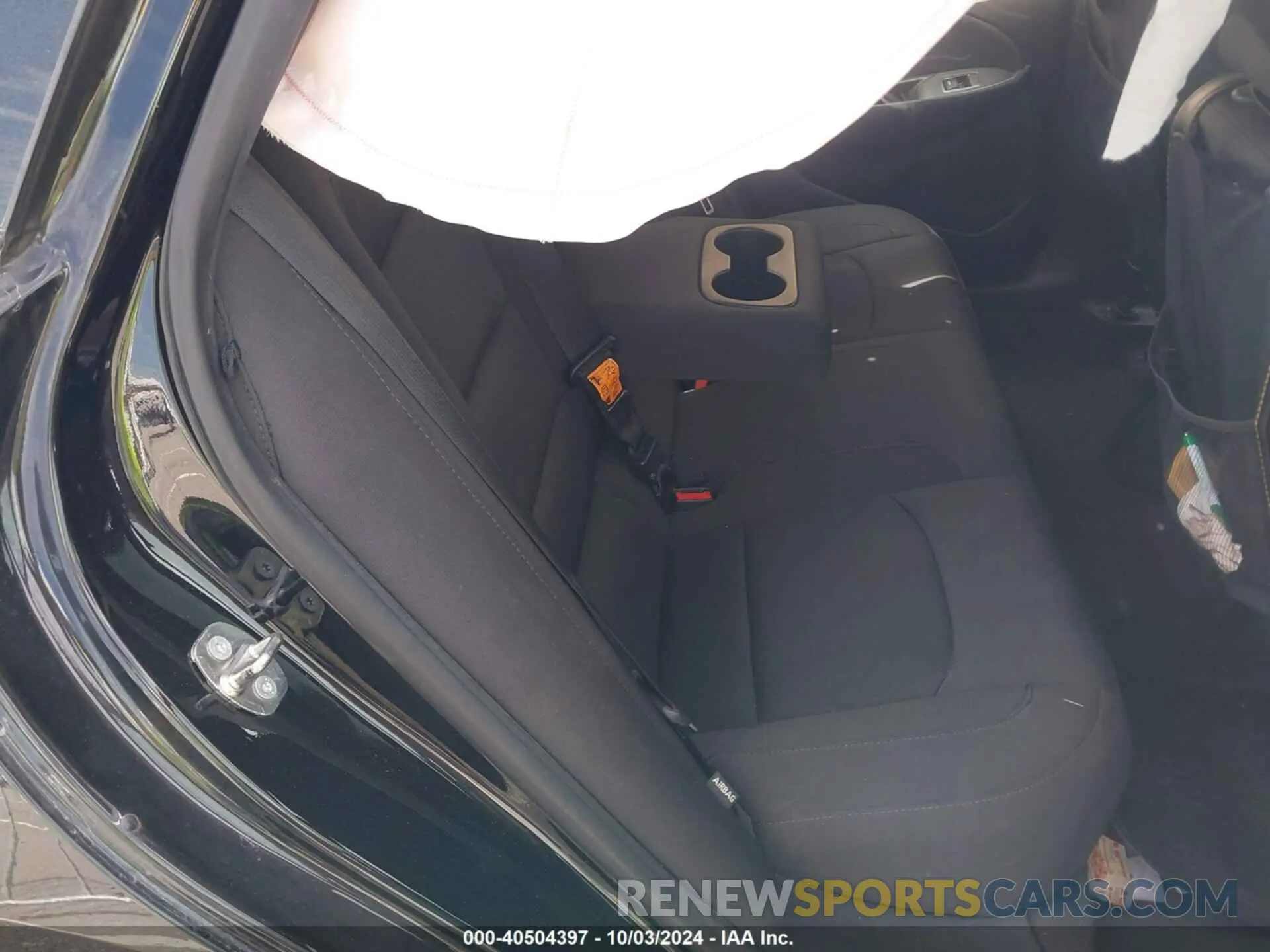 8 fotografías del automóvil dañado 1G1ZD5STXKF185103 CHEVROLET MALIBU 2019
