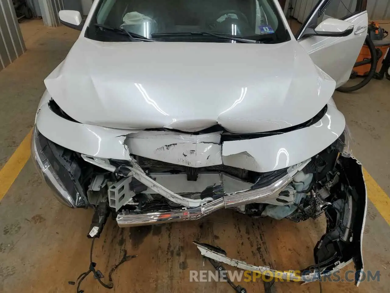 11 fotografías del automóvil dañado 1G1ZE5SX5KF177863 CHEVROLET MALIBU 2019