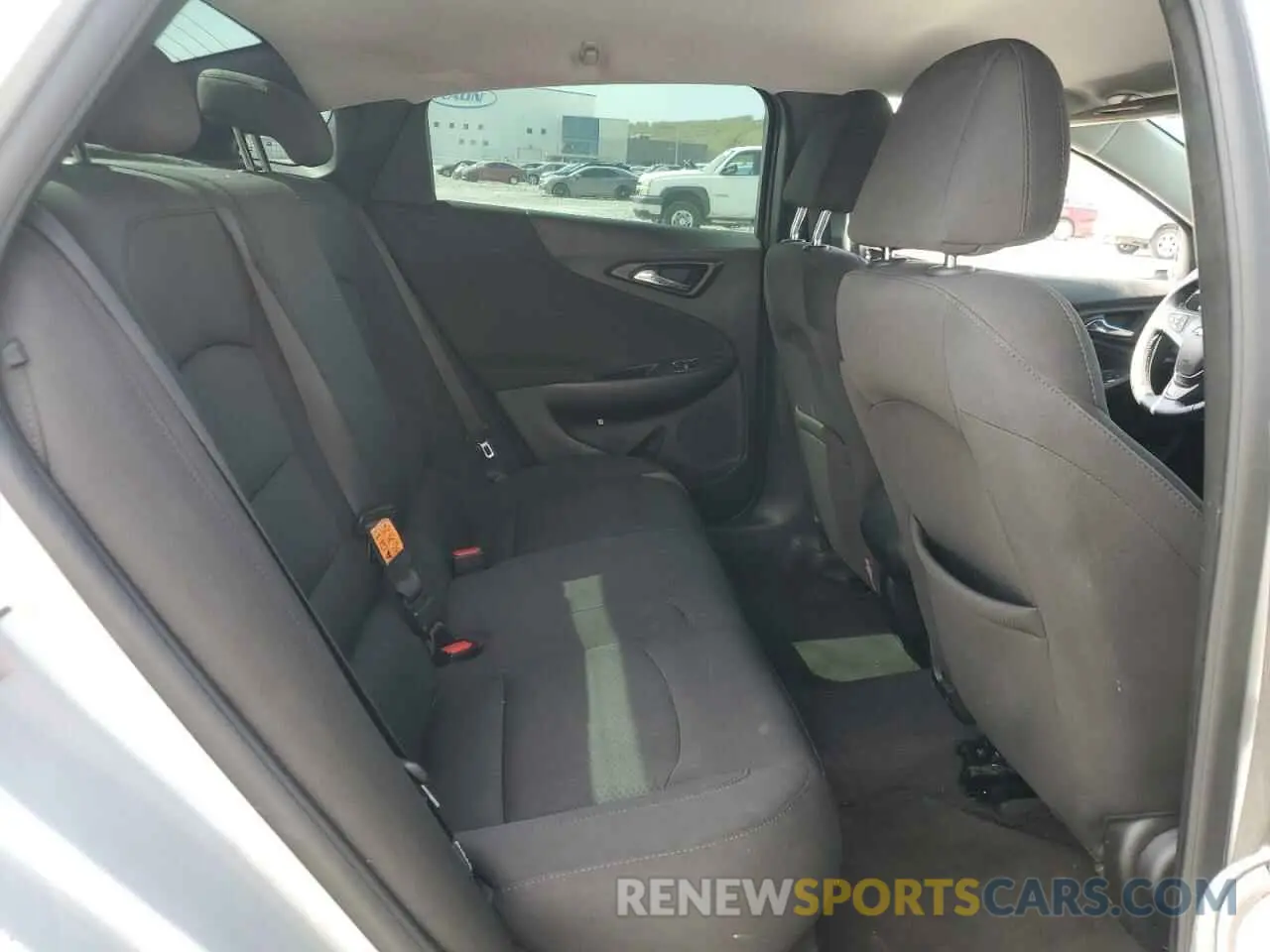 10 fotografías del automóvil dañado 1G1ZG5ST0KF101345 CHEVROLET MALIBU 2019