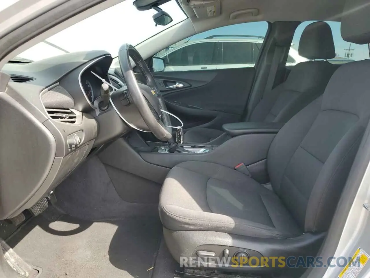 7 fotografías del automóvil dañado 1G1ZG5ST0KF101345 CHEVROLET MALIBU 2019