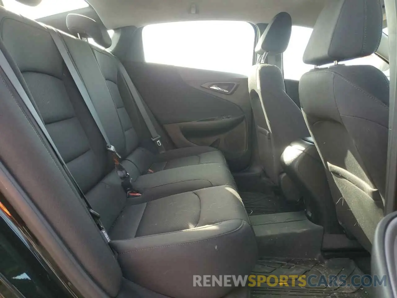 10 fotografías del automóvil dañado 1G1ZG5ST0KF190902 CHEVROLET MALIBU 2019