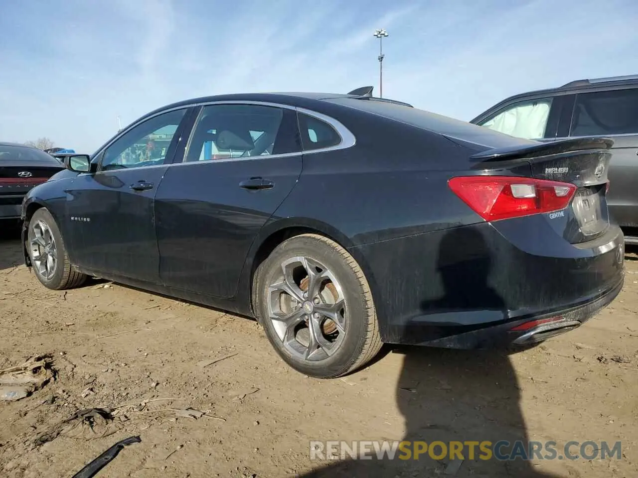 2 fotografías del automóvil dañado 1G1ZG5ST0KF190902 CHEVROLET MALIBU 2019