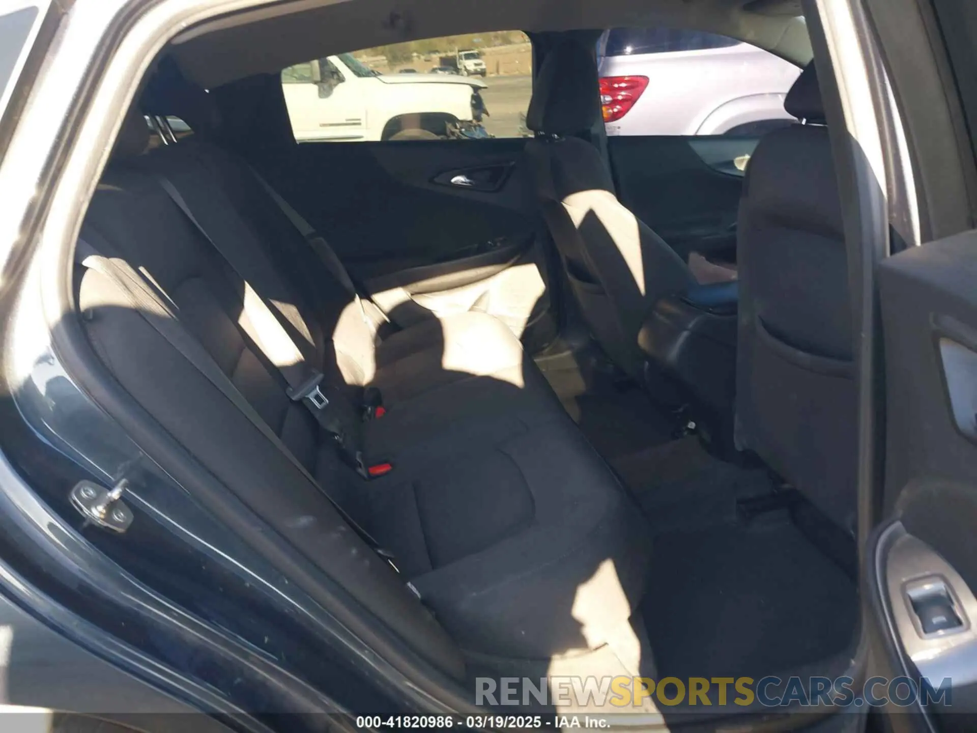 8 fotografías del automóvil dañado 1G1ZG5ST7KF212278 CHEVROLET MALIBU 2019