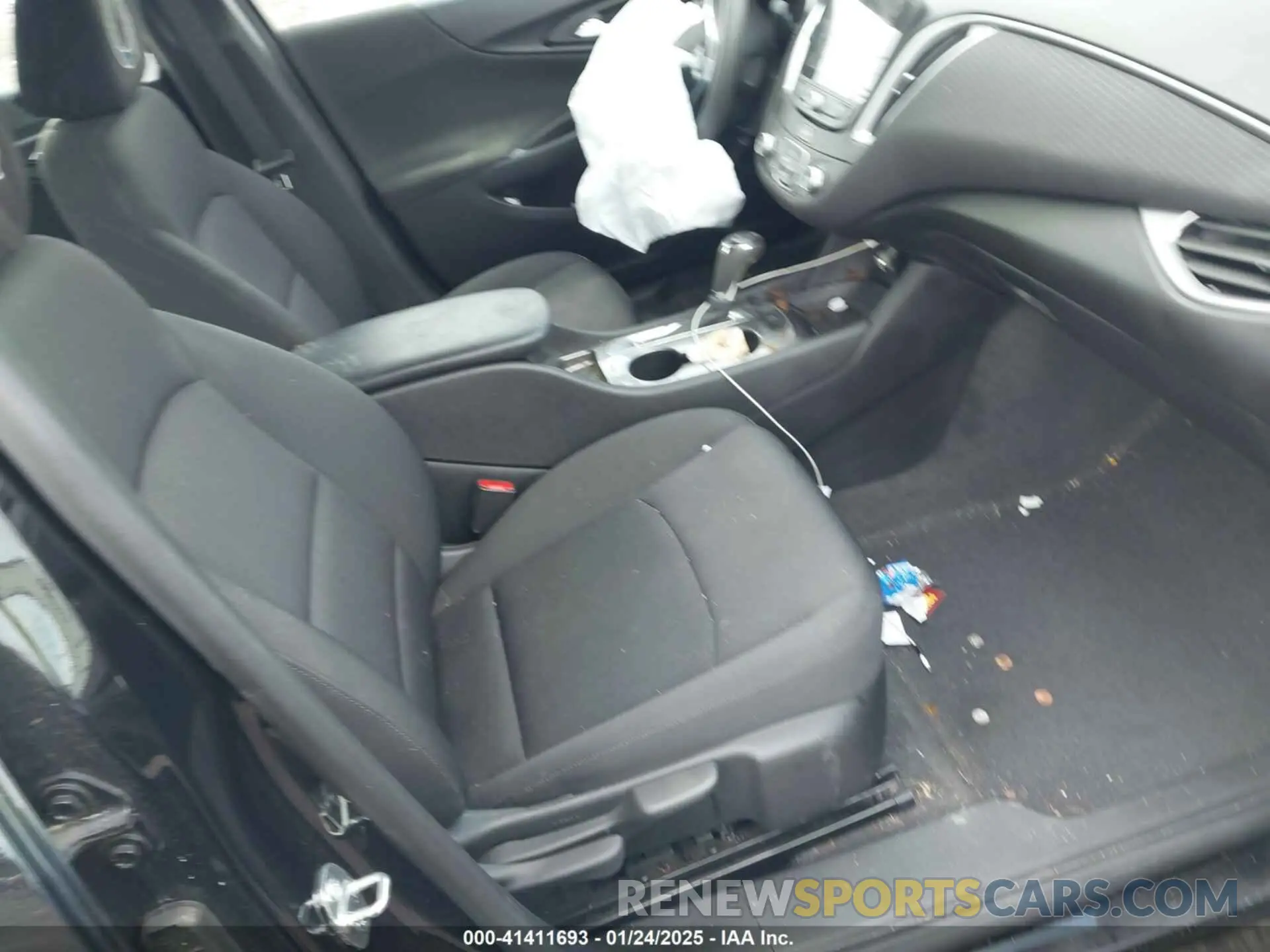 5 fotografías del automóvil dañado 1G1ZB5ST0LF013878 CHEVROLET MALIBU 2020