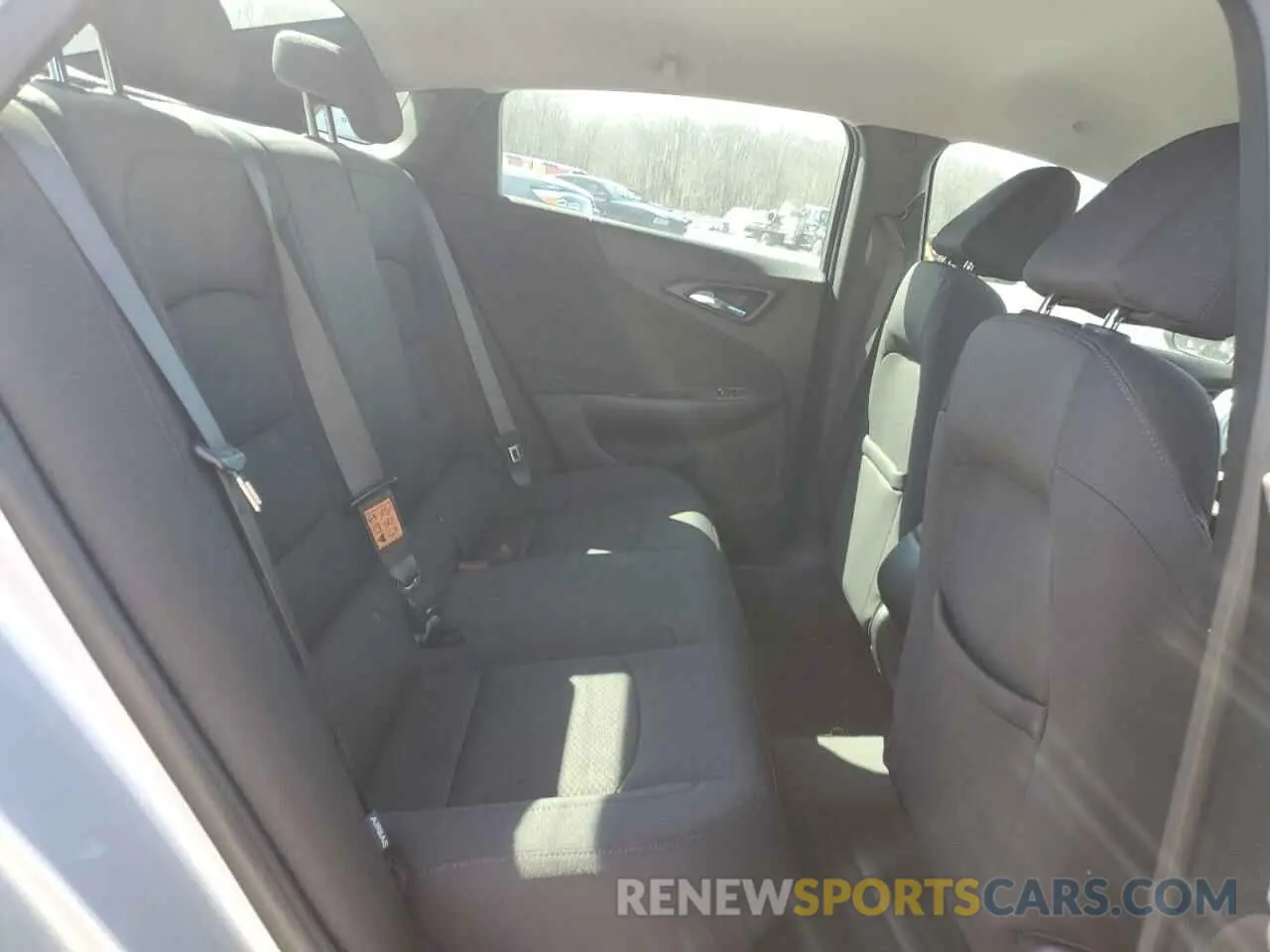 10 fotografías del automóvil dañado 1G1ZB5ST1LF086449 CHEVROLET MALIBU 2020