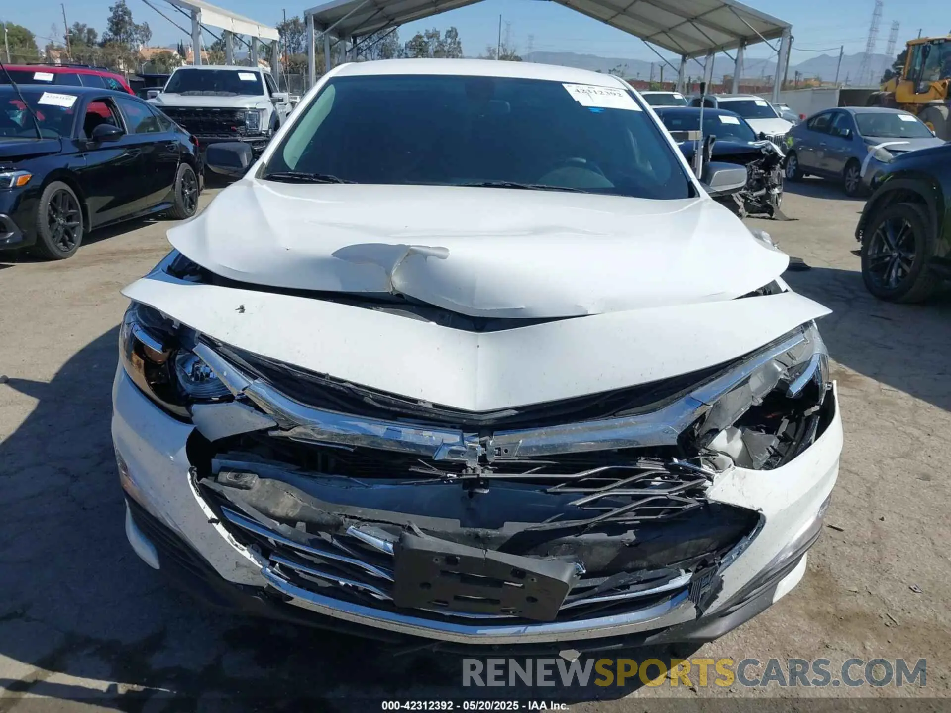12 fotografías del automóvil dañado 1G1ZB5ST2LF157626 CHEVROLET MALIBU 2020