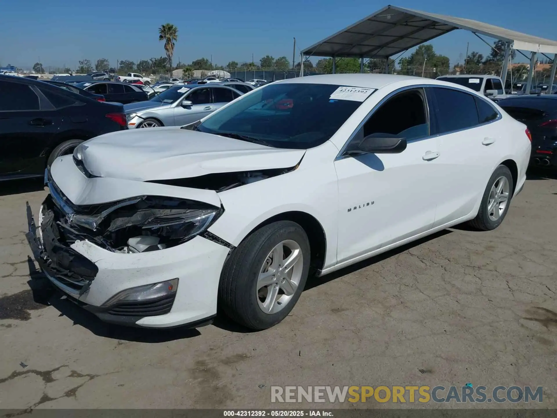 2 fotografías del automóvil dañado 1G1ZB5ST2LF157626 CHEVROLET MALIBU 2020