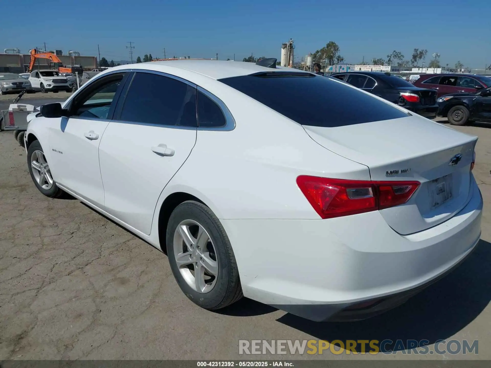 3 fotografías del automóvil dañado 1G1ZB5ST2LF157626 CHEVROLET MALIBU 2020