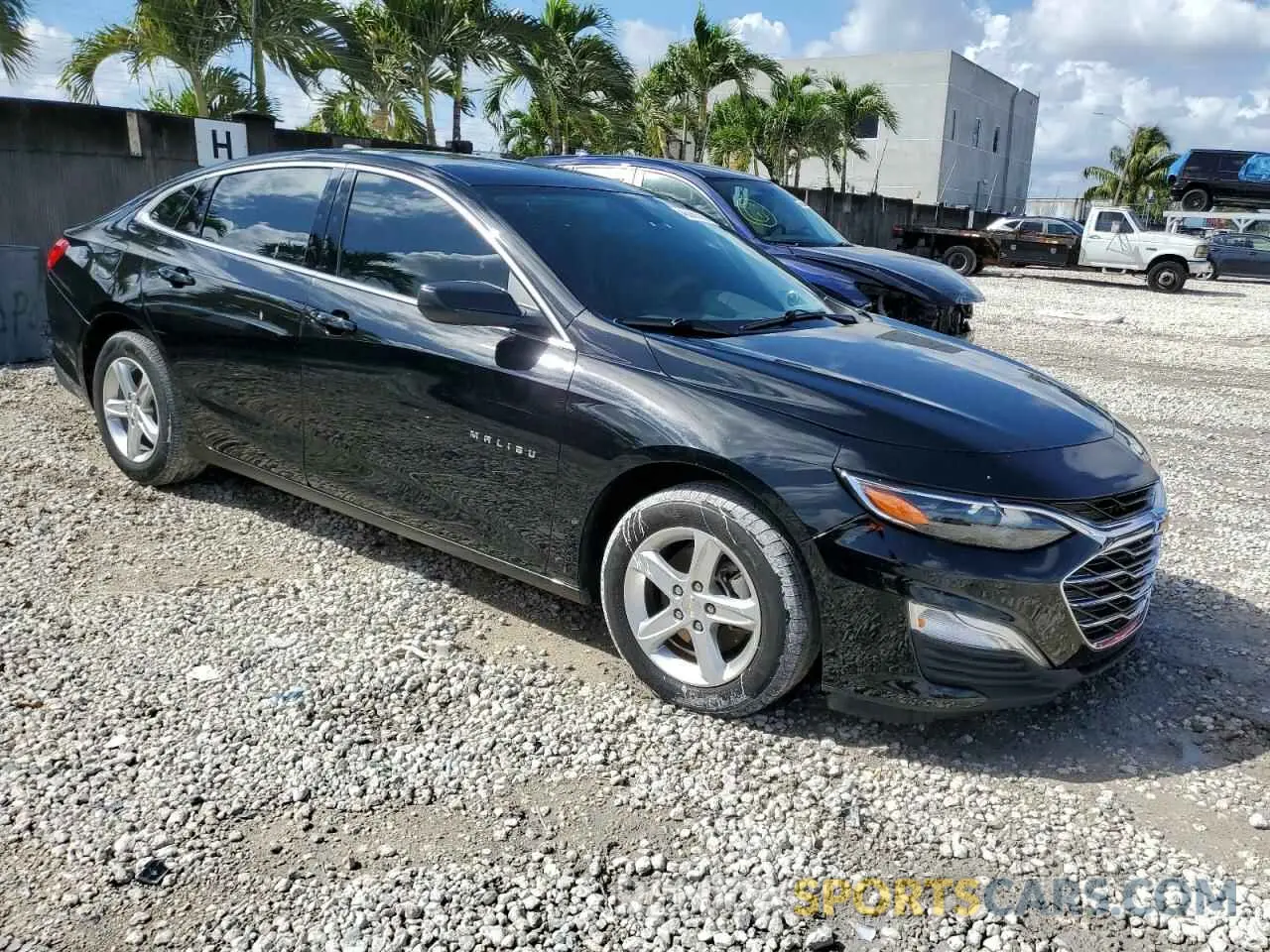 4 fotografías del automóvil dañado 1G1ZB5ST3LF075243 CHEVROLET MALIBU 2020