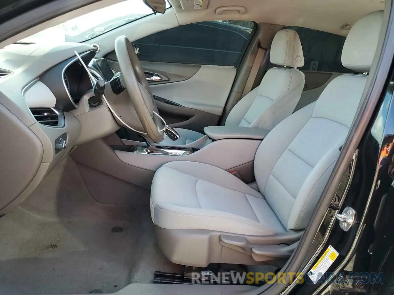 7 fotografías del automóvil dañado 1G1ZB5ST3LF075243 CHEVROLET MALIBU 2020