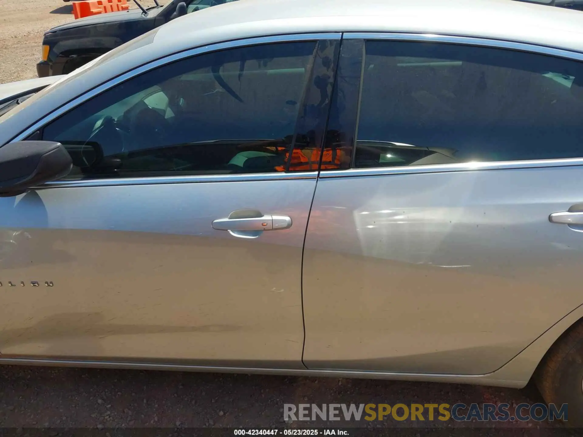 12 fotografías del automóvil dañado 1G1ZB5ST3LF081737 CHEVROLET MALIBU 2020