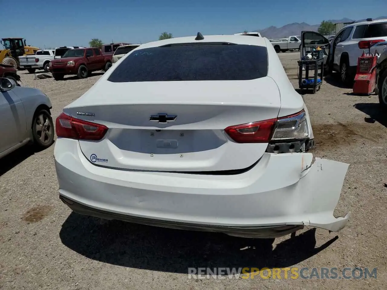 6 fotografías del automóvil dañado 1G1ZB5ST3LF119774 CHEVROLET MALIBU 2020