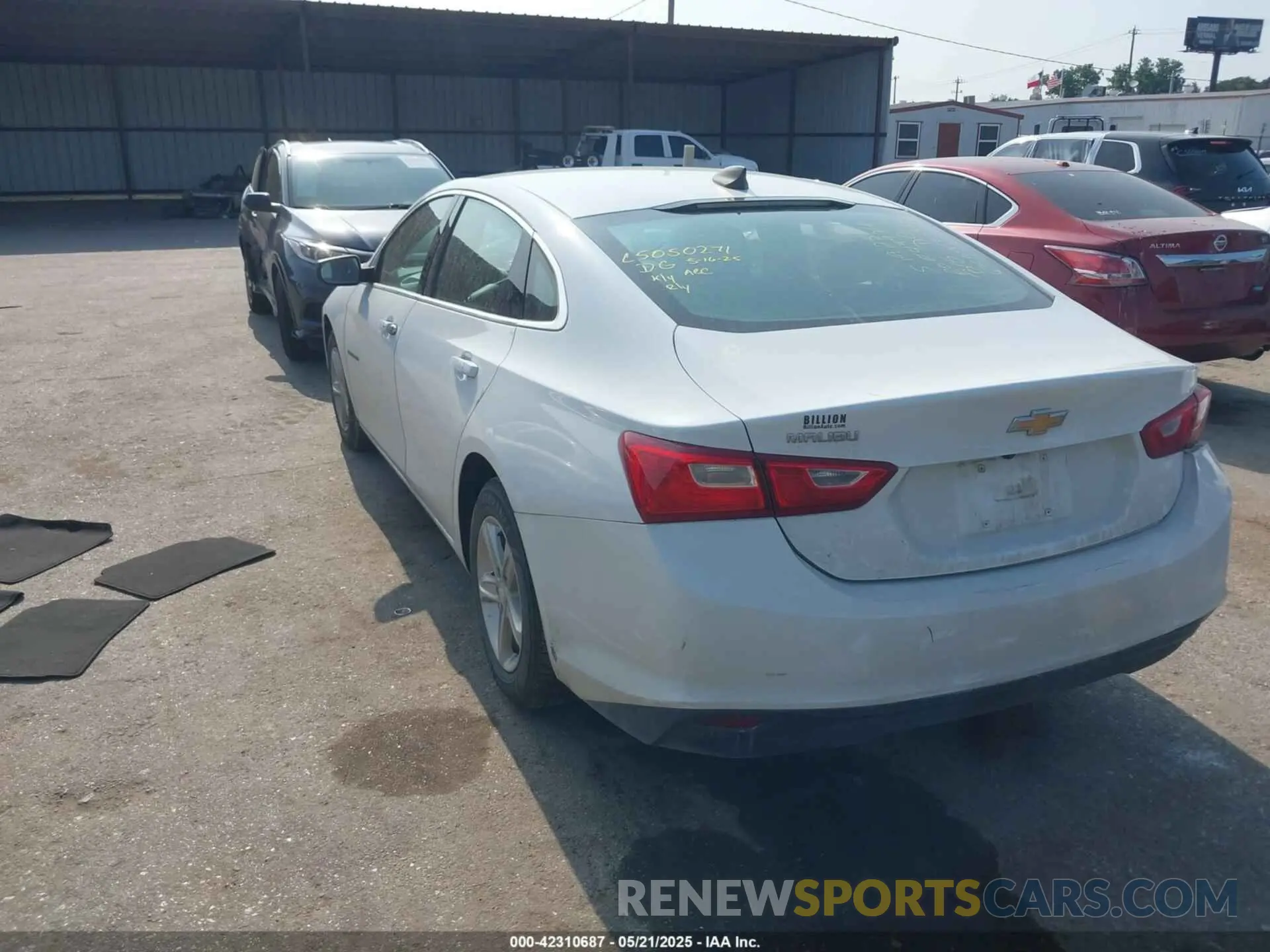 3 fotografías del automóvil dañado 1G1ZB5ST3LF123467 CHEVROLET MALIBU 2020