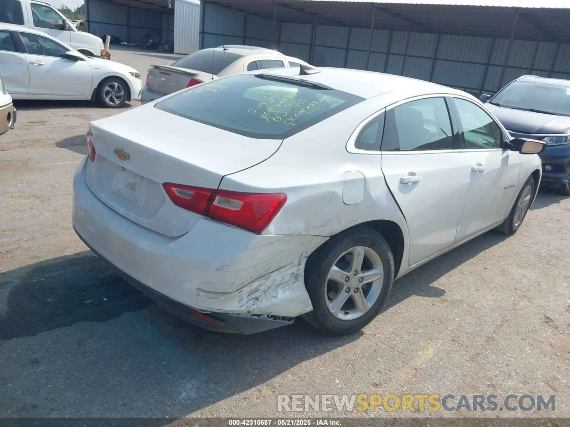 4 fotografías del automóvil dañado 1G1ZB5ST3LF123467 CHEVROLET MALIBU 2020