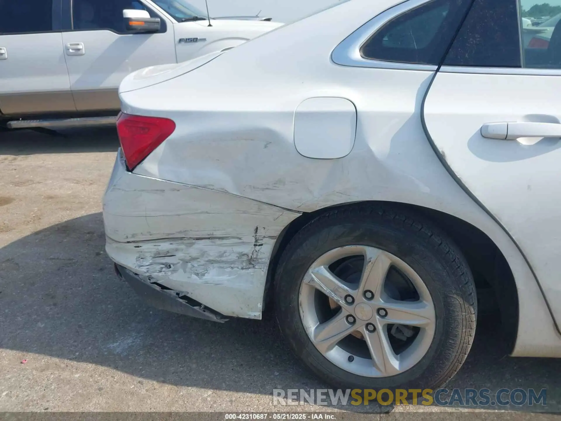 6 fotografías del automóvil dañado 1G1ZB5ST3LF123467 CHEVROLET MALIBU 2020