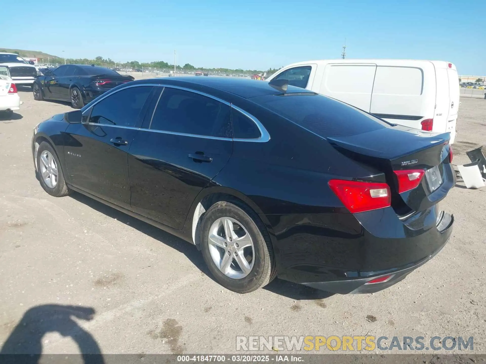 3 fotografías del automóvil dañado 1G1ZB5ST3LF129219 CHEVROLET MALIBU 2020