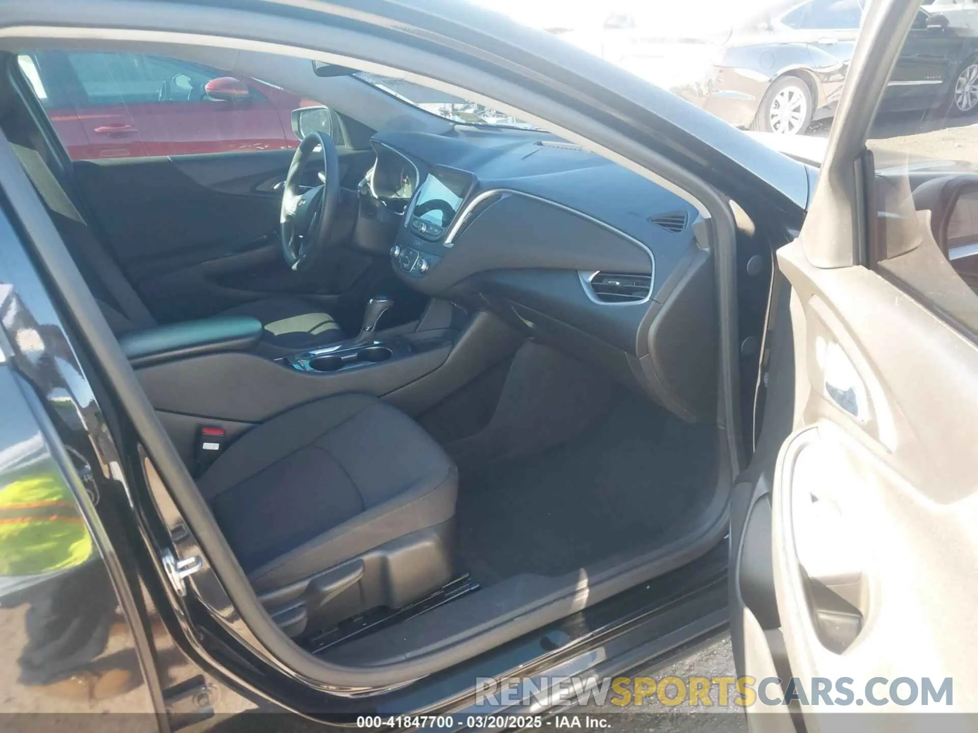 5 fotografías del automóvil dañado 1G1ZB5ST3LF129219 CHEVROLET MALIBU 2020