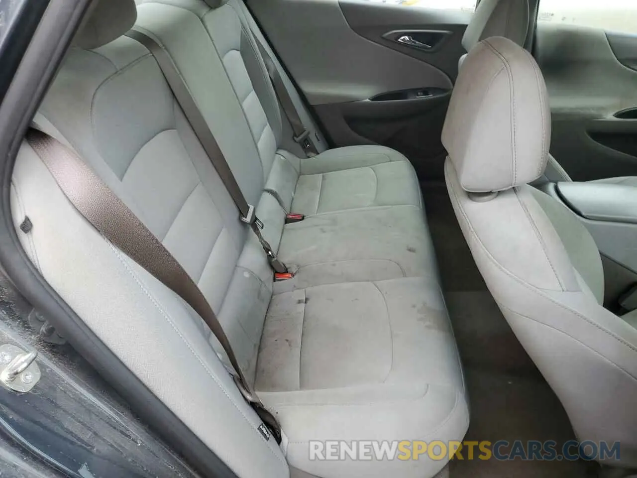 10 fotografías del automóvil dañado 1G1ZB5ST4LF013639 CHEVROLET MALIBU 2020