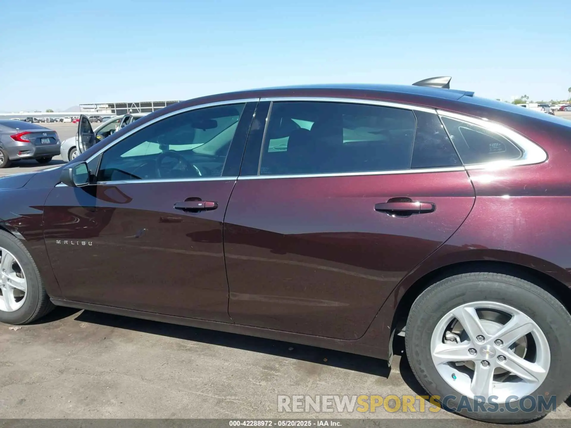 14 fotografías del automóvil dañado 1G1ZB5ST4LF114194 CHEVROLET MALIBU 2020